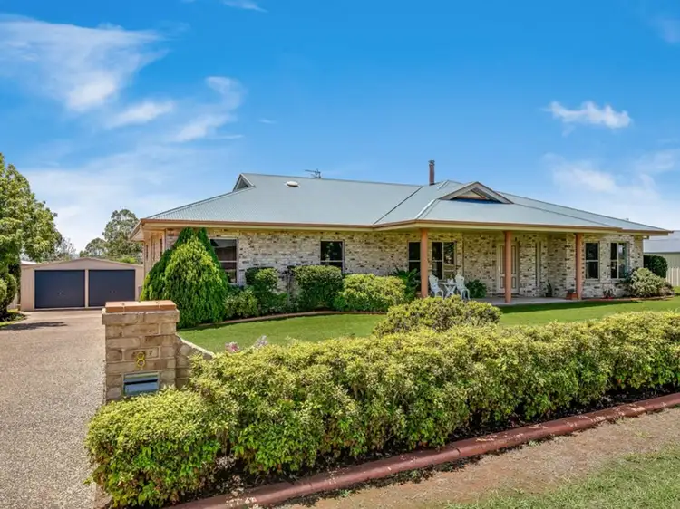 Second view of Homely house listing, 8 Charmaine Court, Kleinton QLD 4352