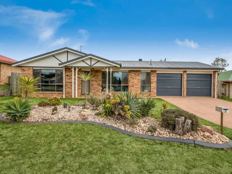 7 Dandelion Drive, Middle Ridge QLD 4350
