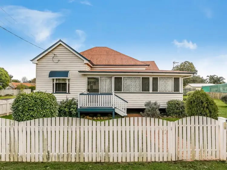 129 Taylor Street, Newtown QLD 4350