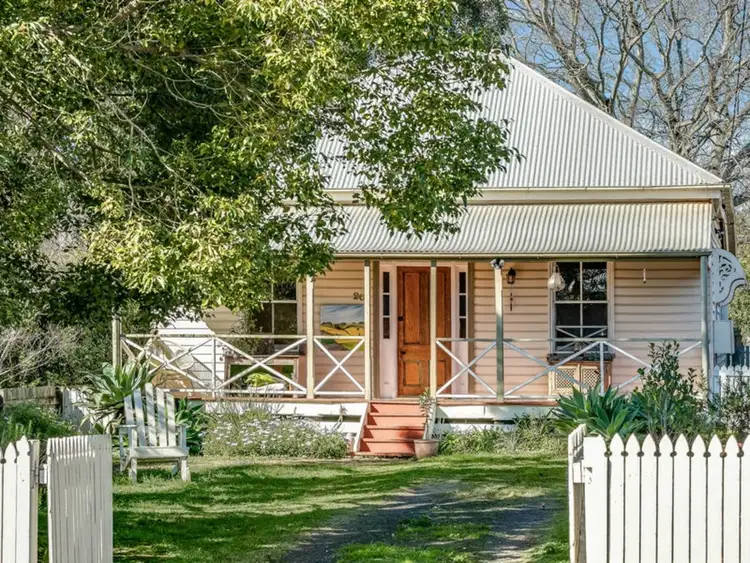 20 Phillip Street, East Toowoomba QLD 4350