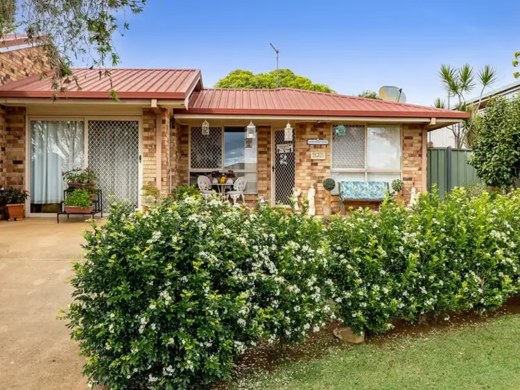 2/4 Araluen Court, Kearneys Spring QLD 4350