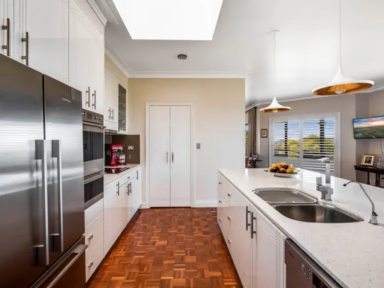 Fifth view of Homely house listing, 10 Katoomba Crescent, Prince Henry Heights QLD 4350
