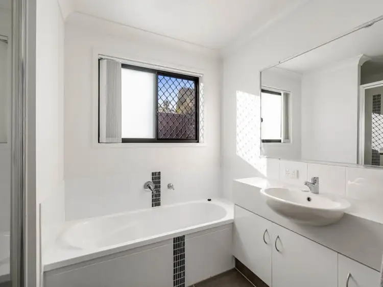 Sixth view of Homely unit listing, 1/15B John Street, East Toowoomba QLD 4350