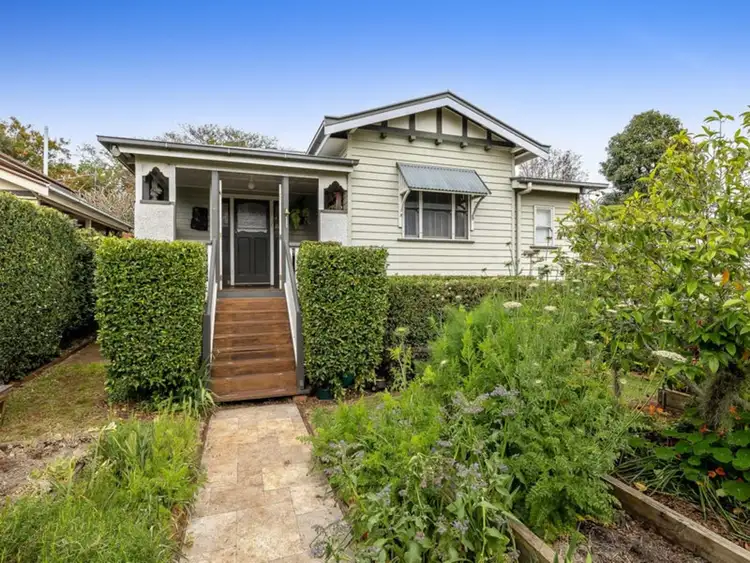 12 Dunmore Street, East Toowoomba QLD 4350