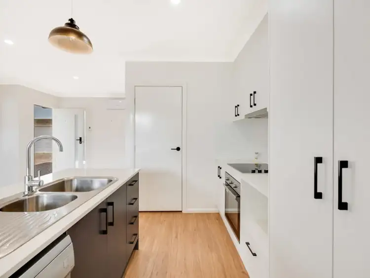 Fourth view of Homely townhouse listing, 7/316 Stenner Street, Middle Ridge QLD 4350