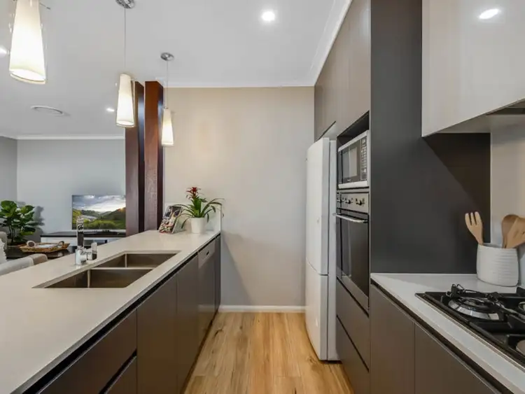 Sixth view of Homely unit listing, 2/14 Plant Street, Rangeville QLD 4350