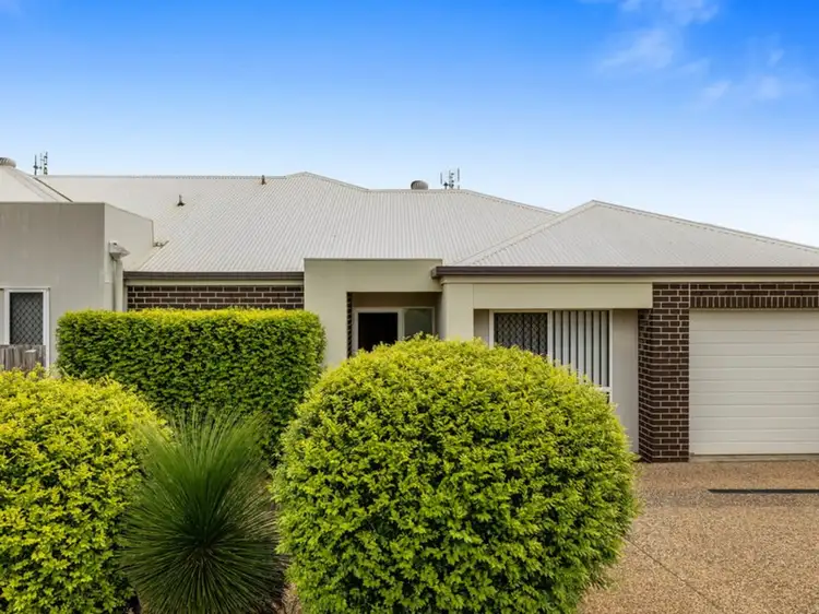 1/2 Coverack Street, Kleinton QLD 4352