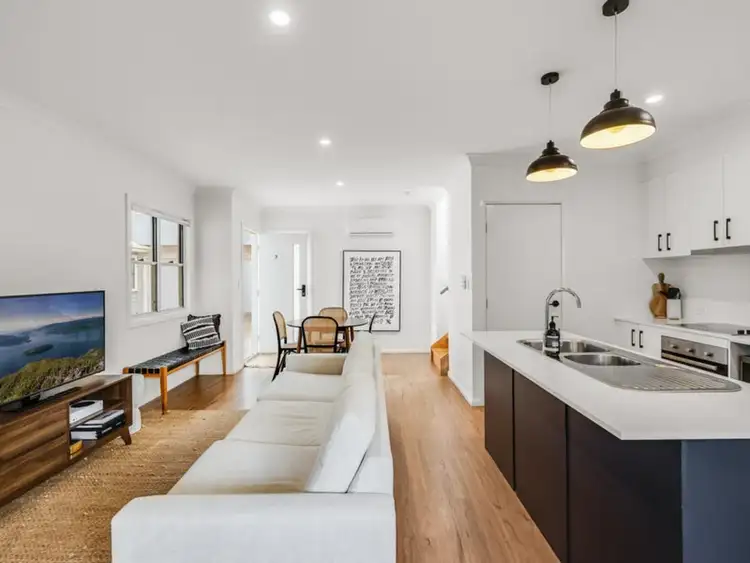 Third view of Homely townhouse listing, 3/316 Stenner Street, Middle Ridge QLD 4350