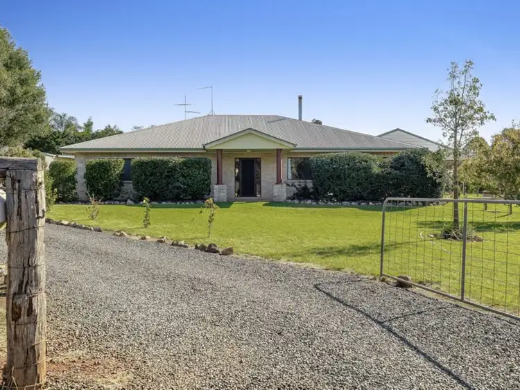Third view of Homely house listing, 4 Melric Court, Geham QLD 4352