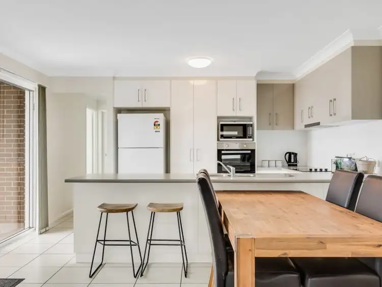 Fifth view of Homely unit listing, 2/2 Taragon Street, Glenvale QLD 4350