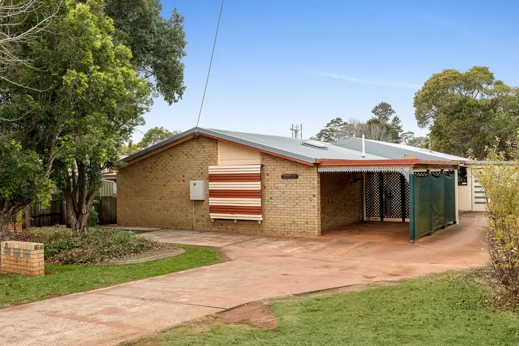 1/8 Claret Street, Wilsonton Heights QLD 4350