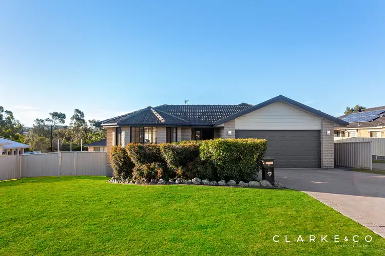 11 Fullford Cove, Rutherford NSW 2320