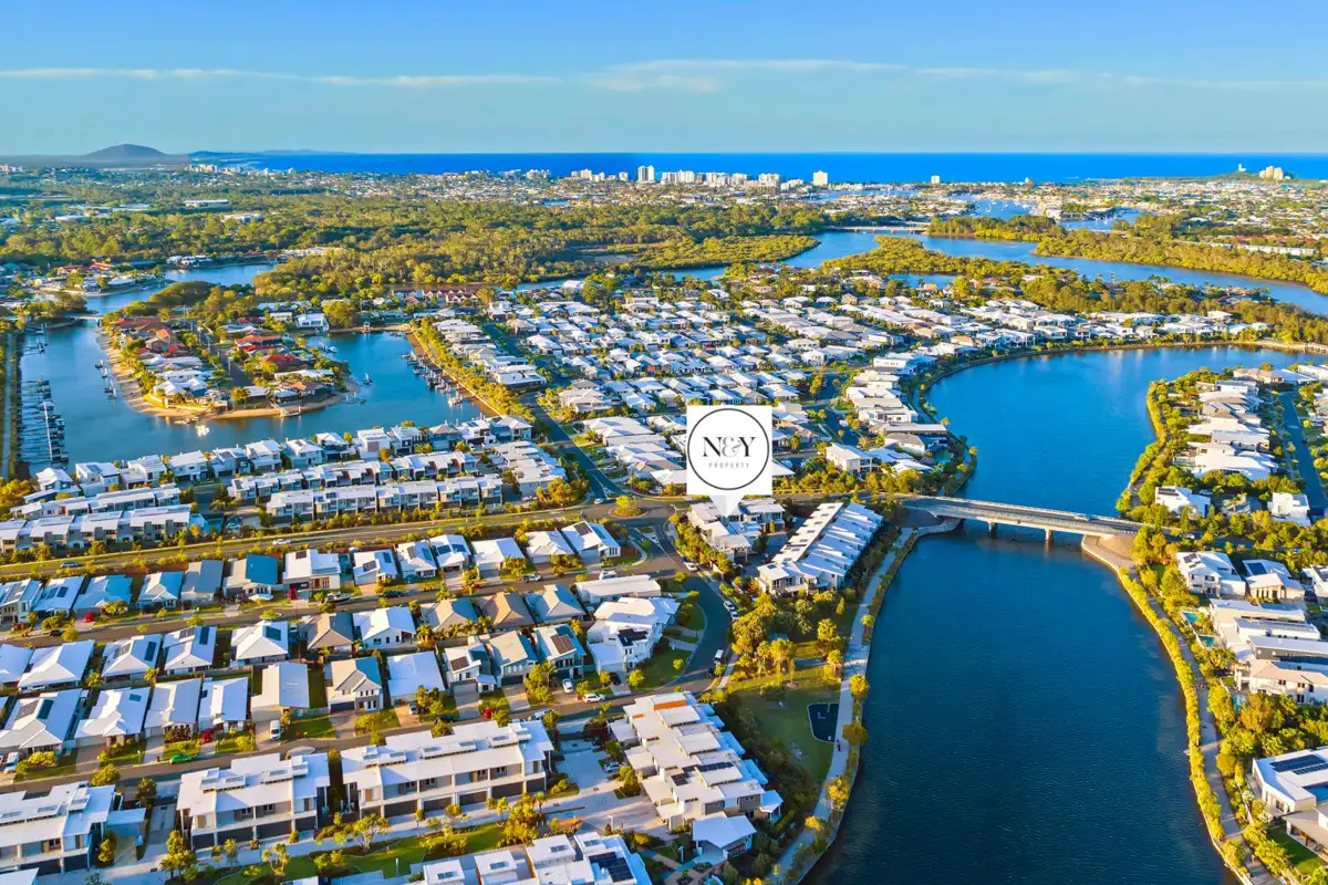 Main view of Homely townhouse listing, 9/5 Panama Crescent, Mountain Creek QLD 4557