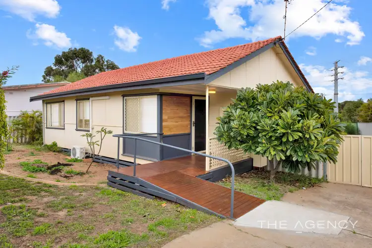 4 Abelia Street, Rangeway WA 6530