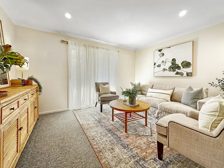 8 George Street, South Pambula NSW 2549