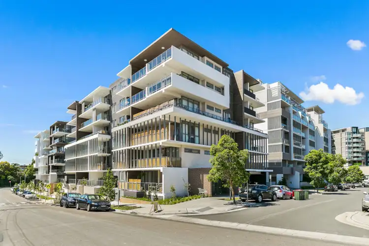 2-6 Martin Avenue