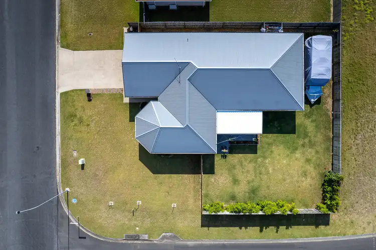 Second view of Homely house listing, 2 Silverleaf Terrace, Toogoom QLD 4655