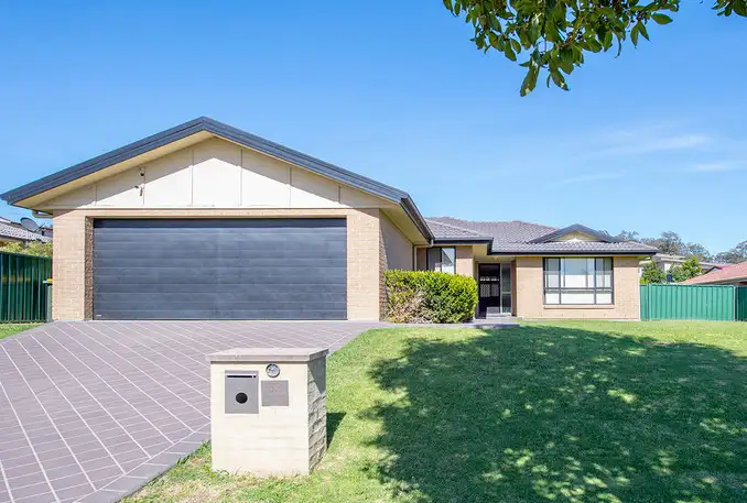 53 Bimbadeen Drive, Muswellbrook NSW 2333