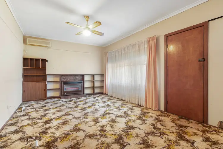 Fifth view of Homely house listing, 2 Blackbutt Court, Frankston North VIC 3200