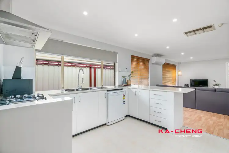 23 Wheatstone Drive, Morley WA 6062