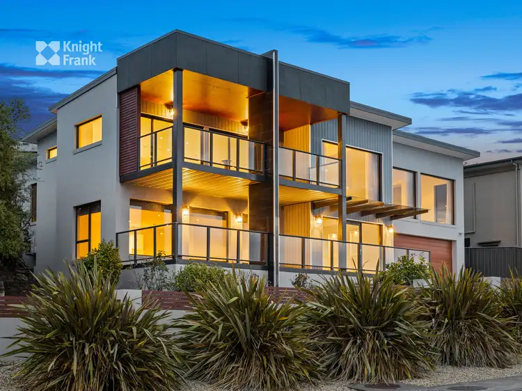 42 Suncoast Drive, Blackmans Bay TAS 7052