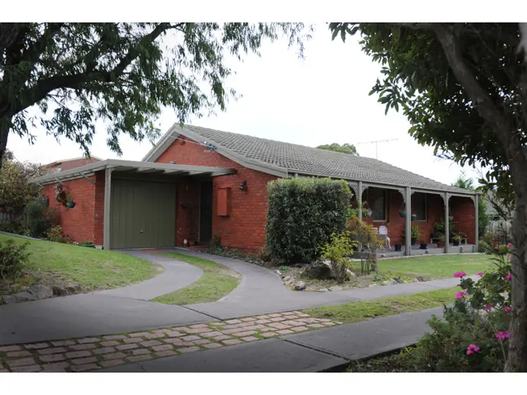 8A James Street, Dromana VIC 3936
