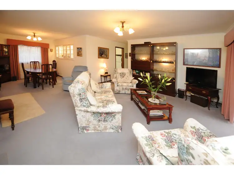 8A James Street, Dromana VIC 3936