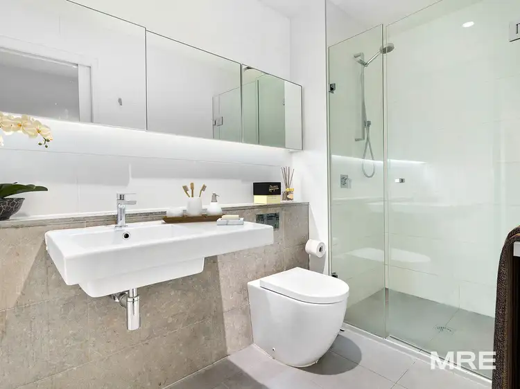 Fifth view of Homely apartment listing, 921/199 William Street, Melbourne VIC 3000
