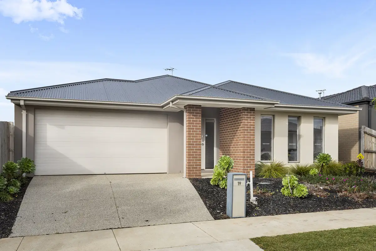 Main view of Homely house listing, 19 Miranda Crescent, St Leonards VIC 3223