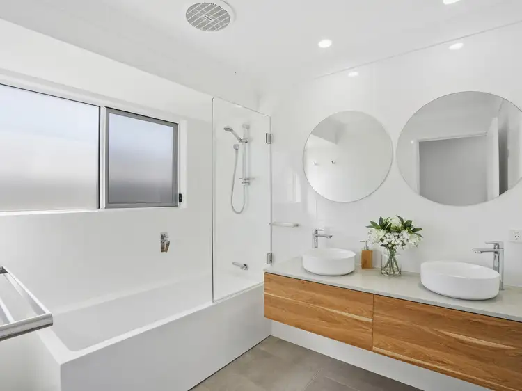 Fifth view of Homely house listing, 8 Turnberry Court, Robina QLD 4226