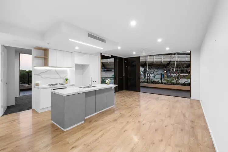 312/18 Duke Street, Kangaroo Point QLD 4169