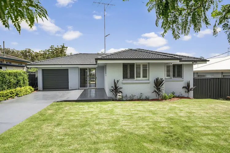 20 Weller Street, Rangeville QLD 4350