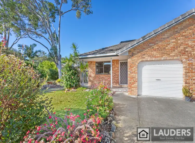 2/72 Waterman Street, Old Bar NSW 2430