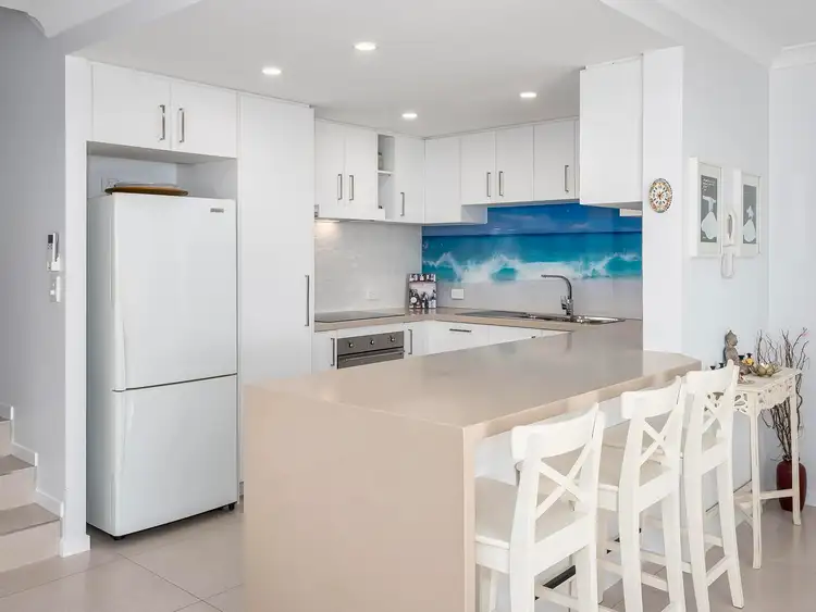 Fifth view of Homely apartment listing, 8/34 Hill Avenue, Burleigh Heads QLD 4220