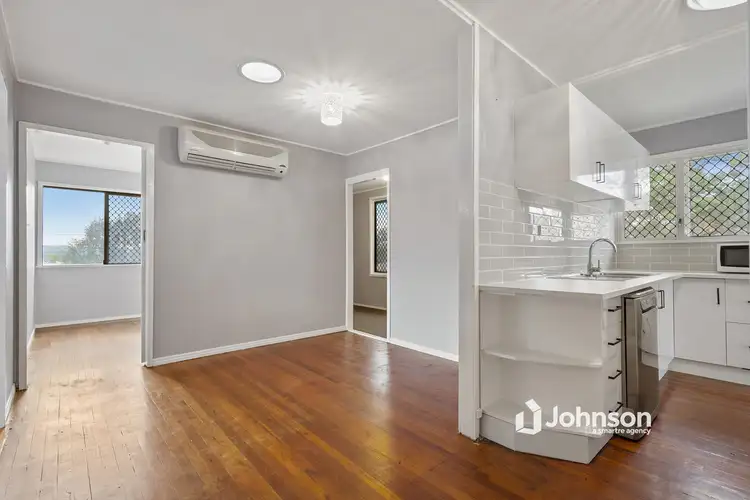Sixth view of Homely house listing, 4 Dawn Parade, Riverview QLD 4303