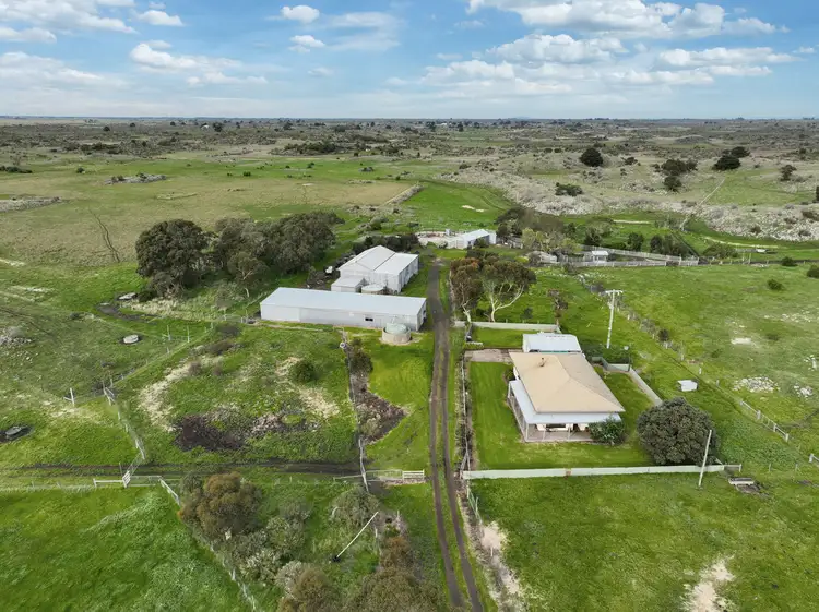 2450 Corangamite Lake Road, Dreeite VIC 3249