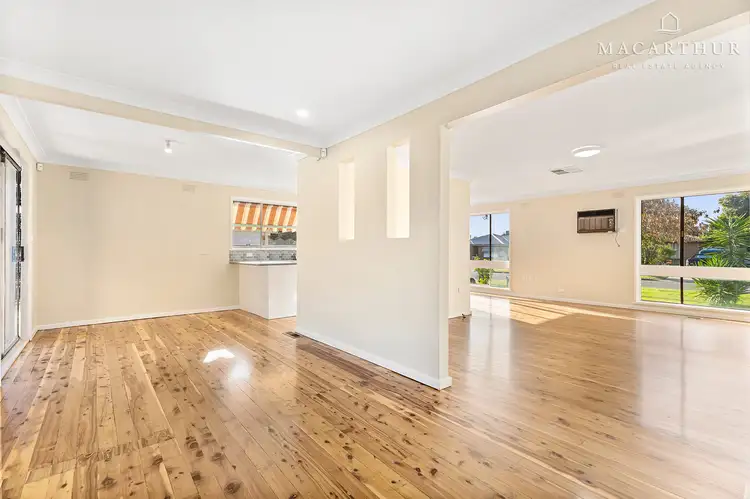 Sixth view of Homely house listing, 38 Geneva Crescent, Lake Albert NSW 2650