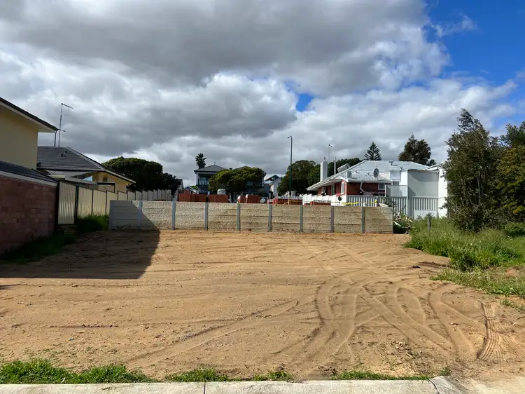 61 Tibbits Lane, Scarborough WA 6019