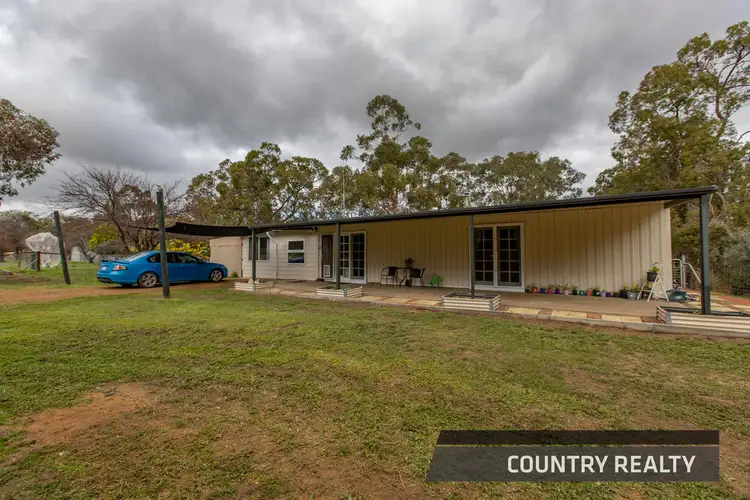 219 Tamma Road, Bakers Hill WA 6562