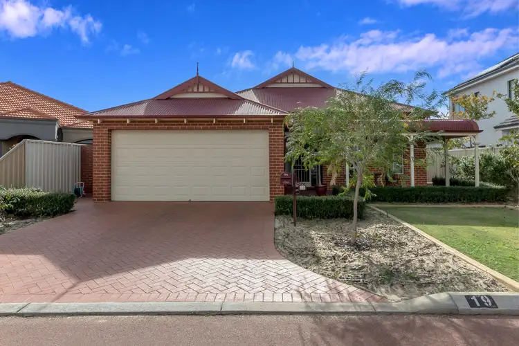 19 Balsam Link, Stirling WA 6021
