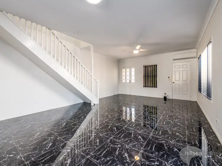 Fifth view of Homely semi-detached listing, 1/8 Rosalind Avenue, Paradise Point QLD 4216