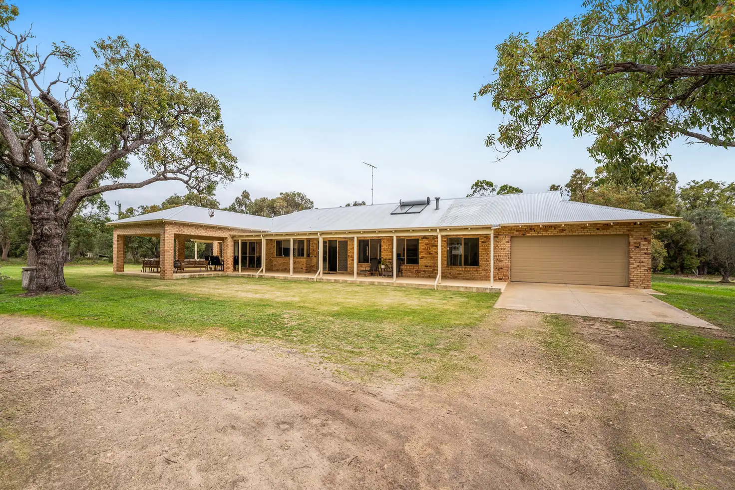 Main view of Homely house listing, 33 Woodview Way, Barragup WA 6209