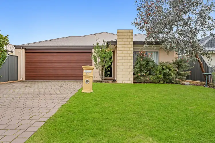 42 Montane Turn, Banksia Grove WA 6031