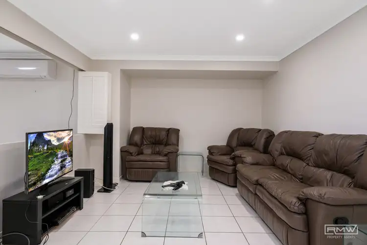 Fifth view of Homely house listing, 2/203 Matthew Flinders Close, Lammermoor QLD 4703