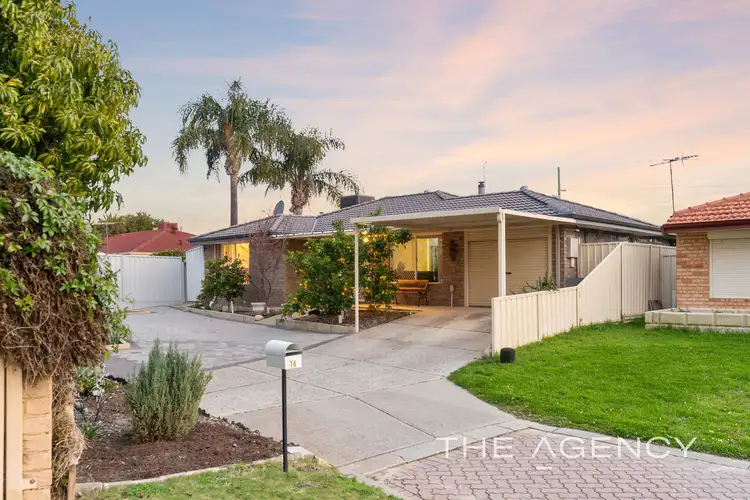 16 Emperor Close, Seville Grove WA 6112
