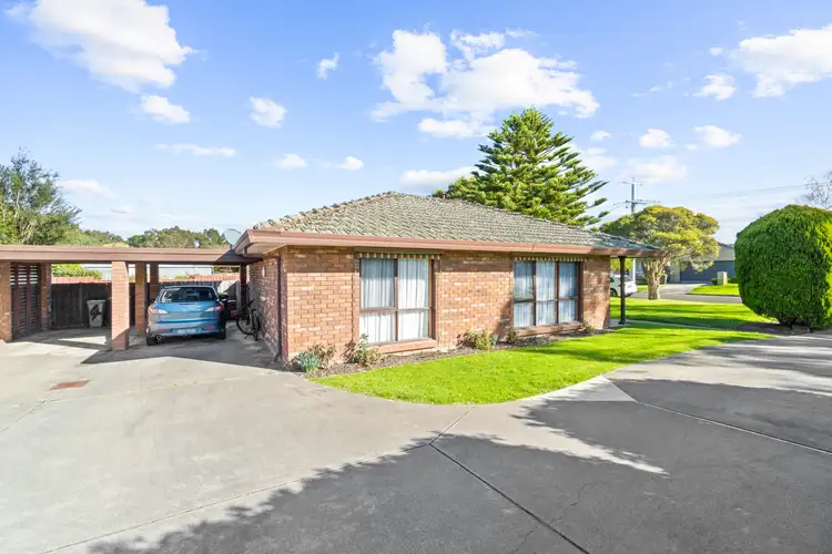 Main view of Homely unit listing, 2/14-16 Carter Street, Sale VIC 3850