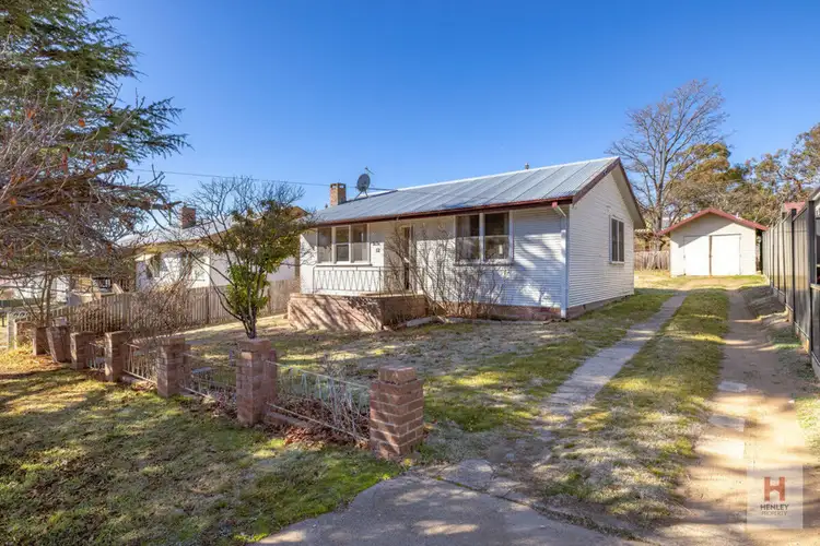 12 Buchan Parade, Cooma NSW 2630