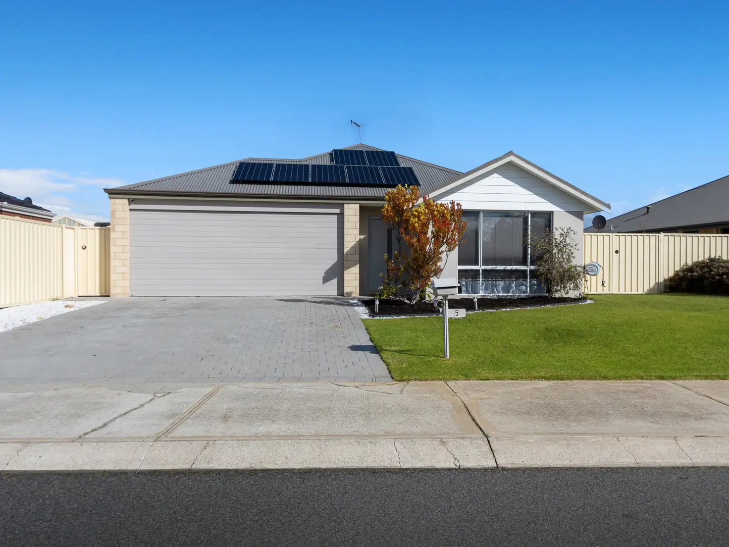 Main view of Homely house listing, 5 Warrior Boulevard, Pinjarra WA 6208