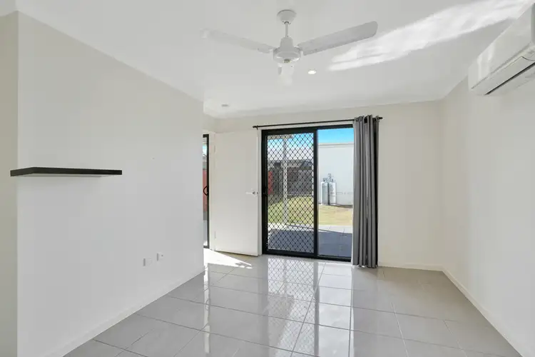 Sixth view of Homely semi-detached listing, 9 Norla Street, Clinton QLD 4680