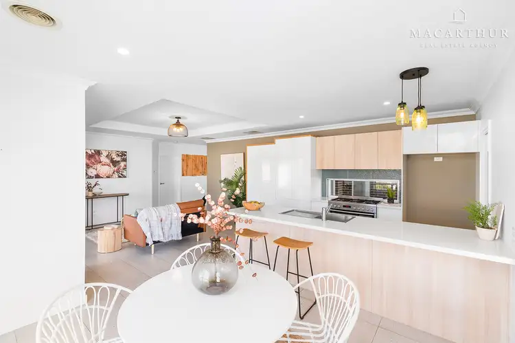 Fourth view of Homely house listing, 7 Morris Crescent, Gobbagombalin NSW 2650